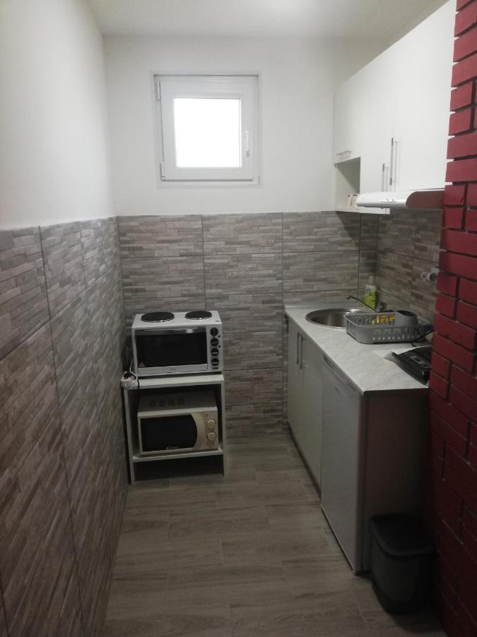 Apartman Kuljanin Donji Milanovac Bagian luar foto